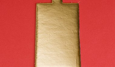 Podložak zlatni kvadratni ravni 9x5cm (monoporcione)